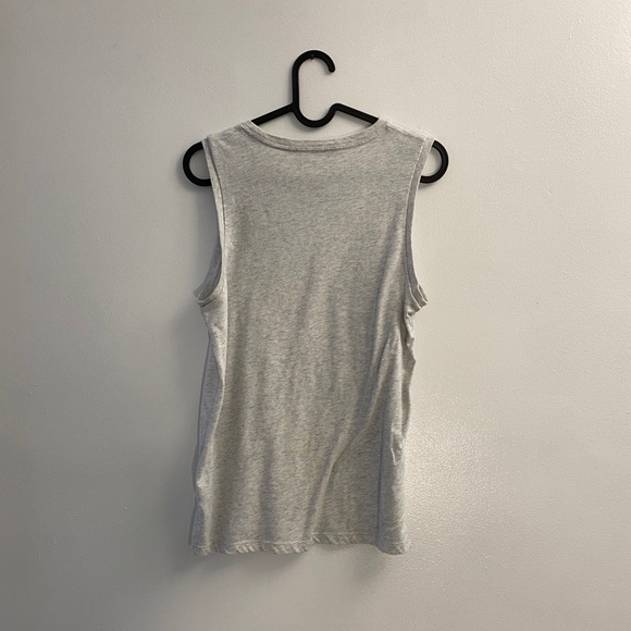 Roots Tank - Picture 3 of 4